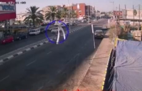 צפו בתיעוד: המשטרה סיימה את חקירת ניסיון הרצח של בן 62 שנדקר על ידי דר רחוב בפ"ת